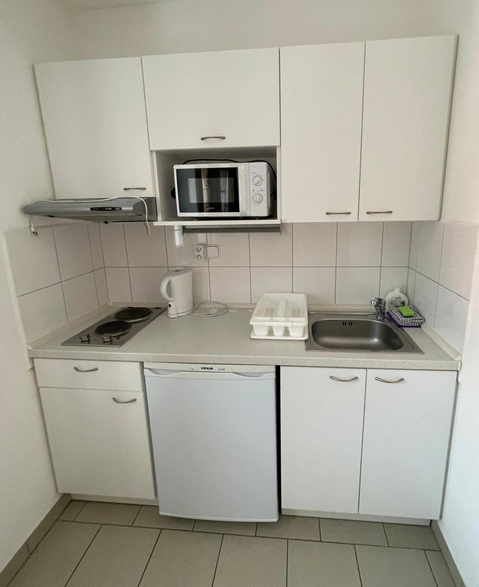 Trilety Mlyn Hotel Police Kültér fotó